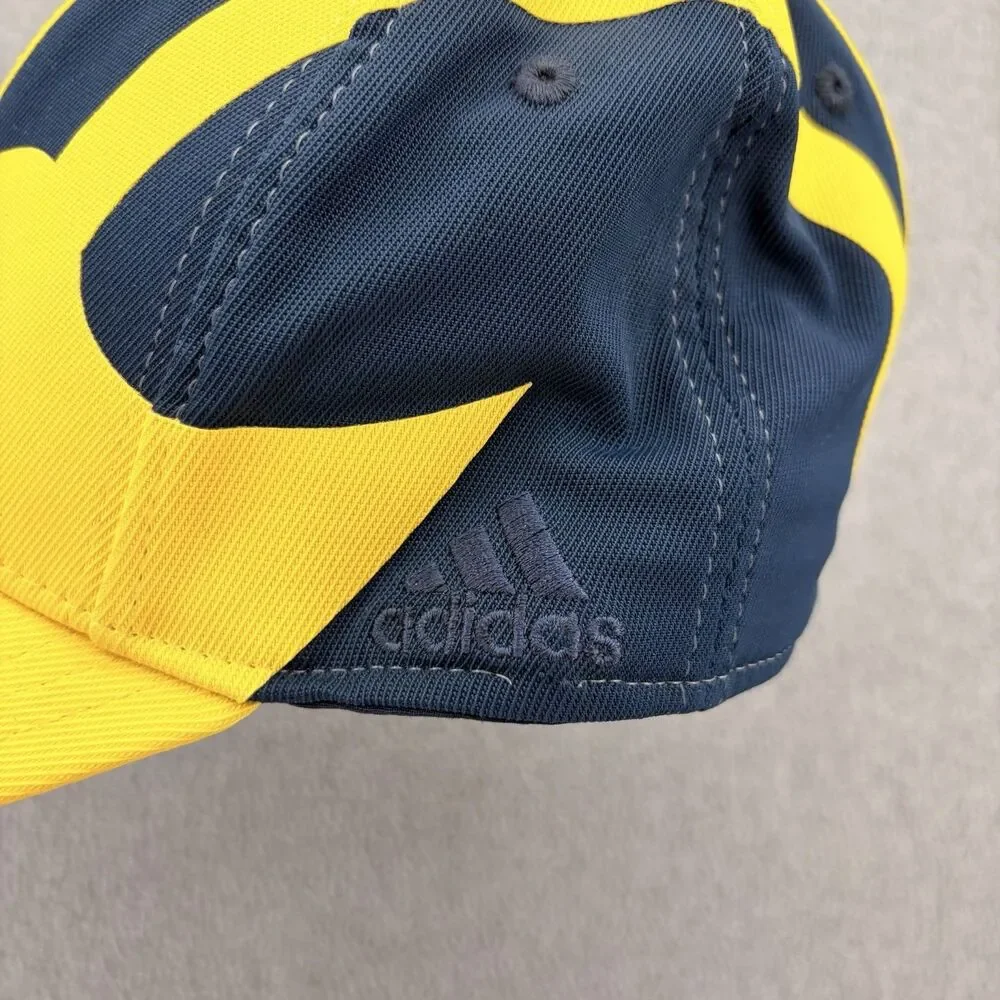 Adidas Michigan Wolverines Aeroready Flex Fit Hat S/M Navy Maize NCAA Cap